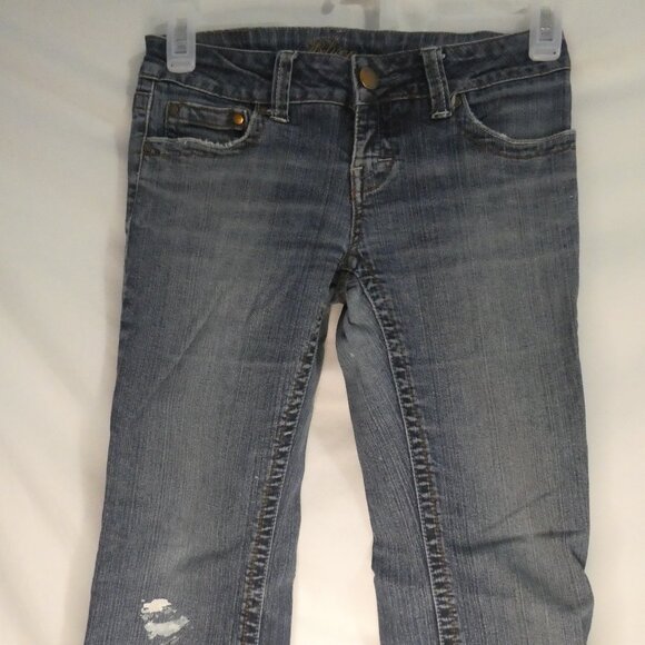 BLUENOTES | 27 X 30 | Kate Relaxed Flare | Distressed Denim | White Paint Spill - Picture 6 of 16